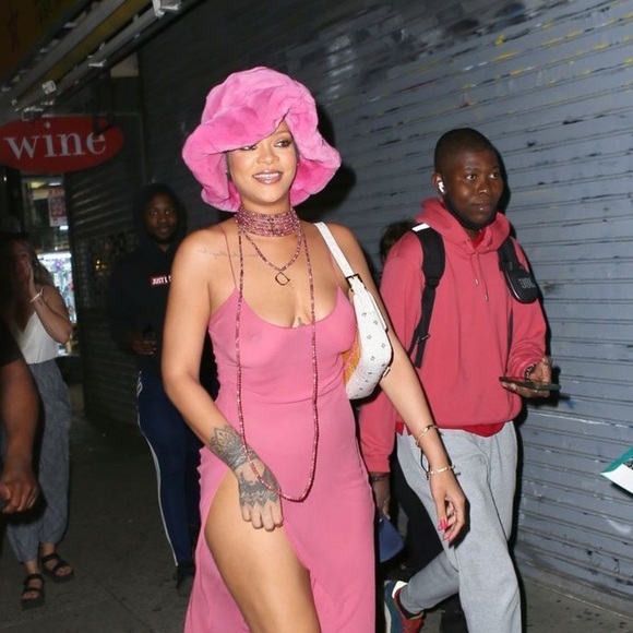 Fabulous fur/ Suède bucket hat main image 4